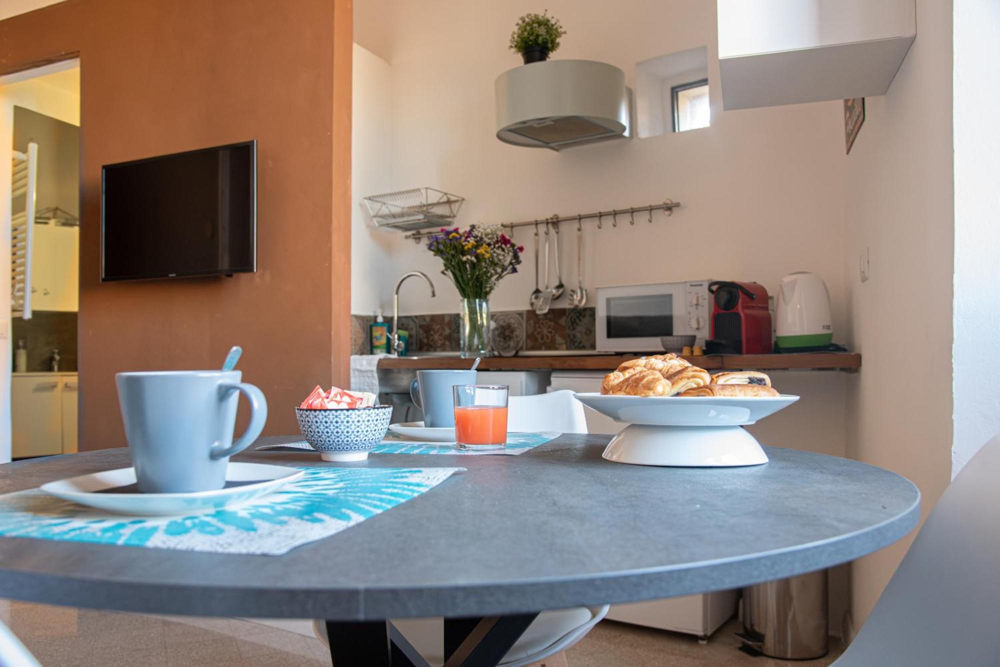 Santonofrio Apartments Рим Екстериор снимка