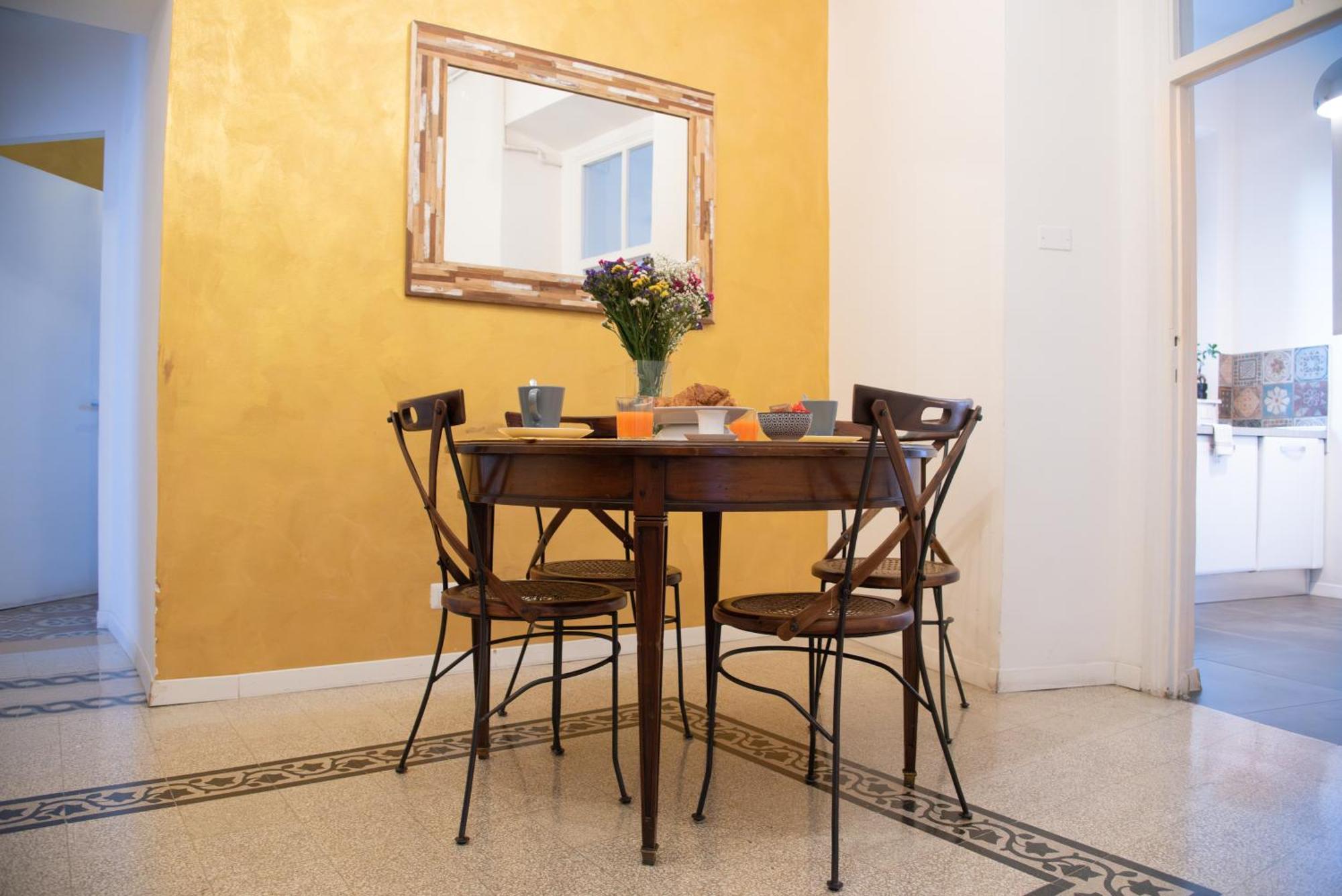 Santonofrio Apartments Рим Екстериор снимка