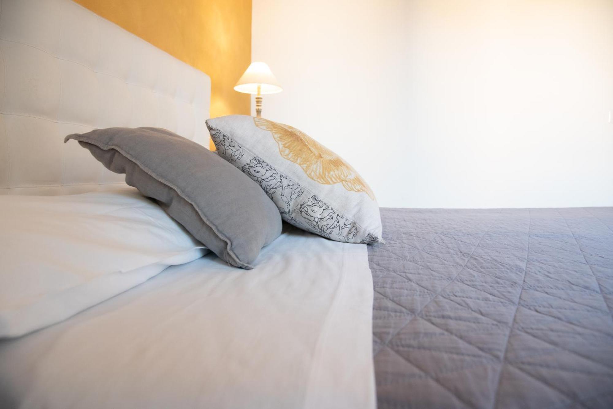 Santonofrio Apartments Рим Екстериор снимка